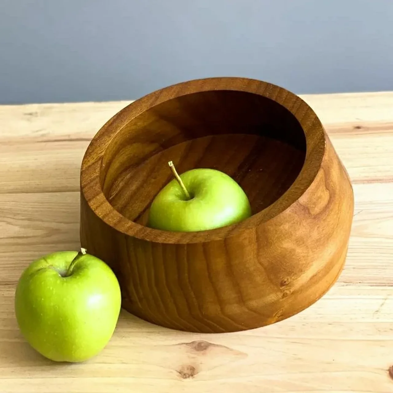 کاسه چوبی مینیمال از چوب سپیدار با قطر ۲۵ سانتیمتر