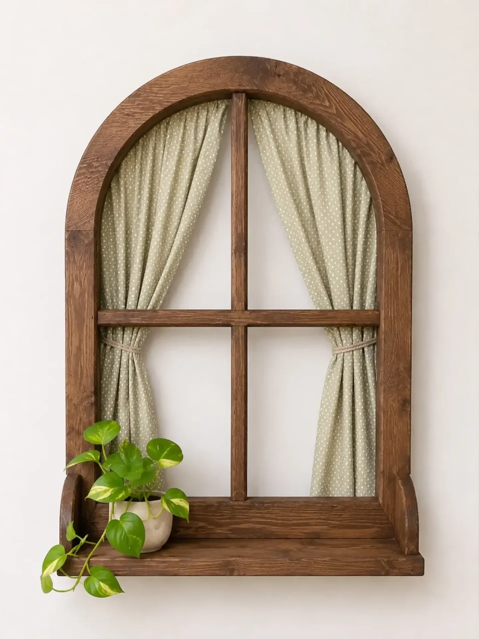 پنجره دکوری چوبی ساده با طراحی گرم و دوست‌داشتنی برای دکوراسیون منزل