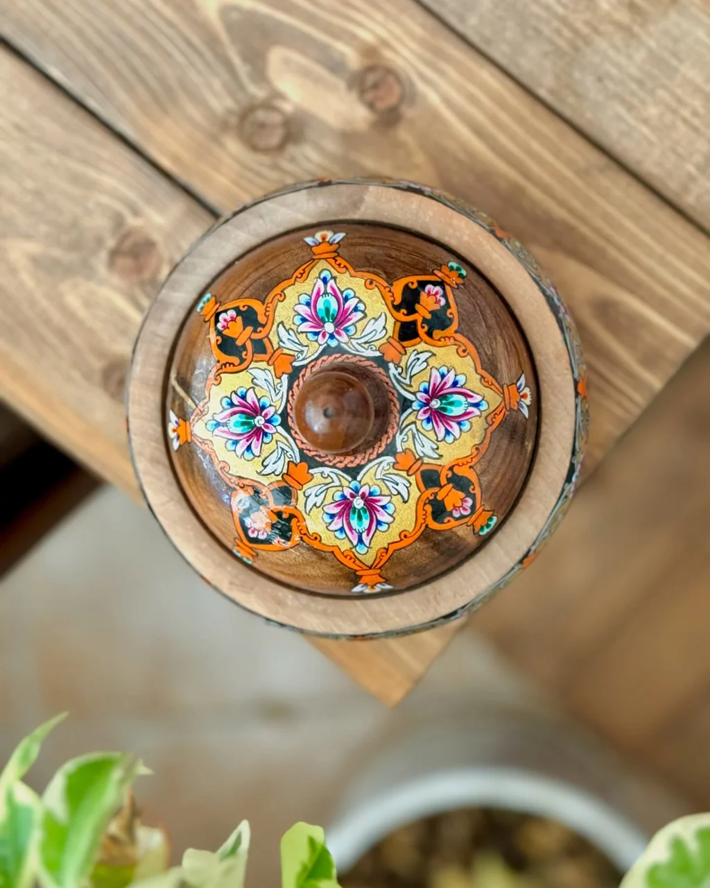 قندان چوبی mvhd15