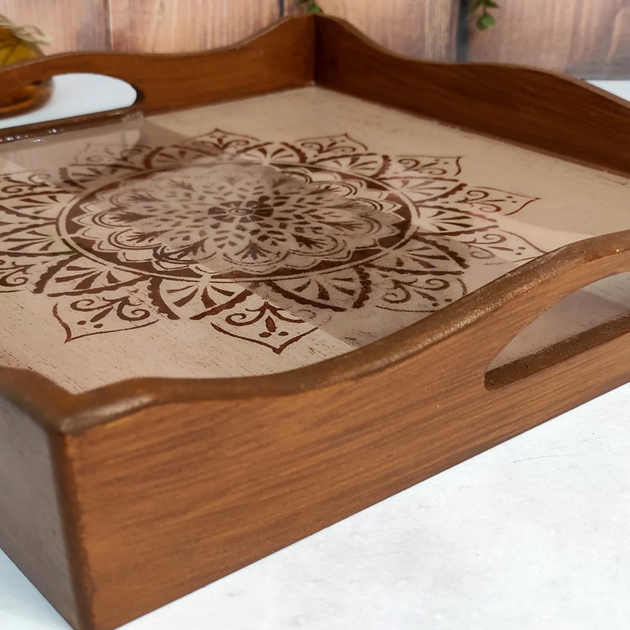 سینی چوبی رزینی طرح هزارنقش 102759348