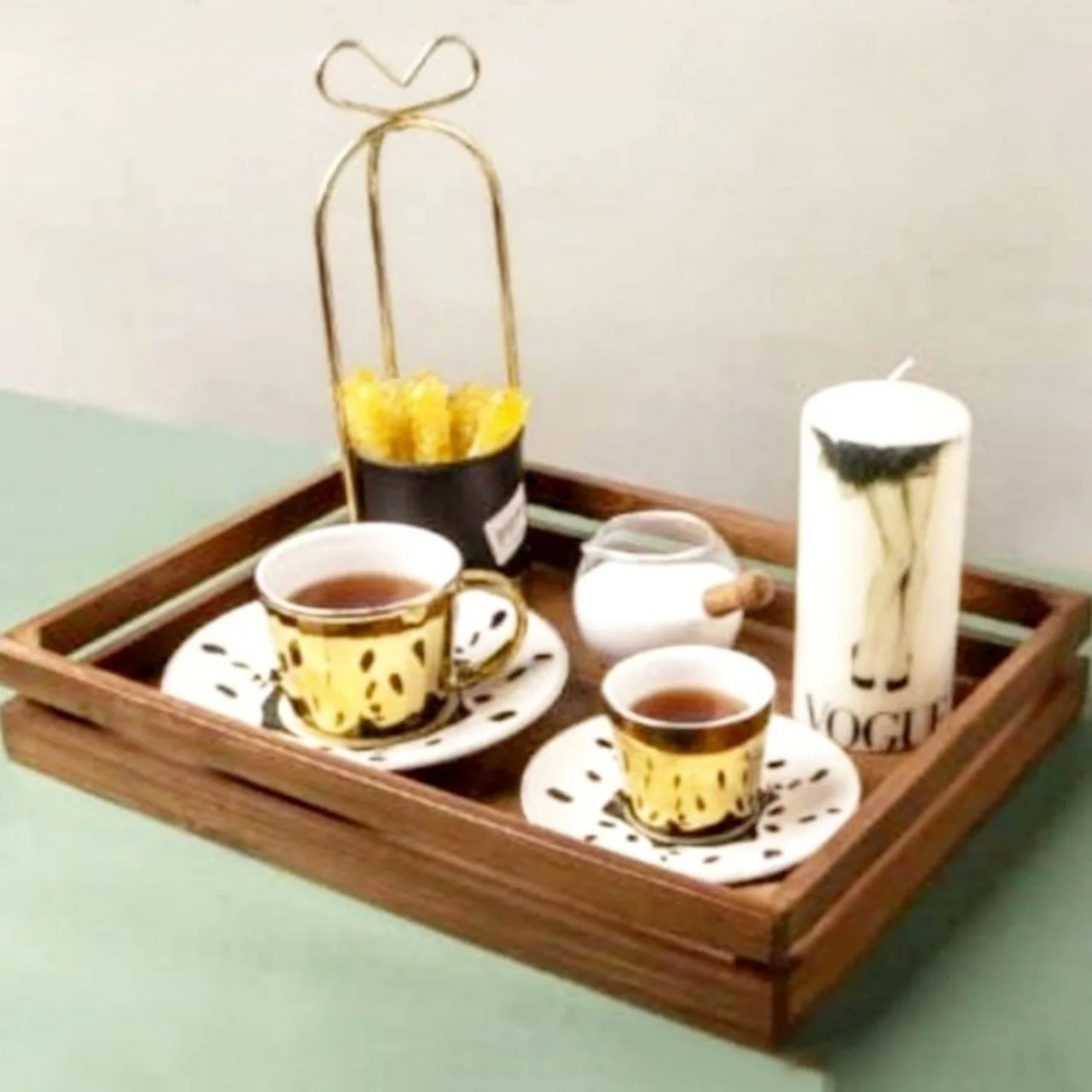 رنگ: قهوه ای