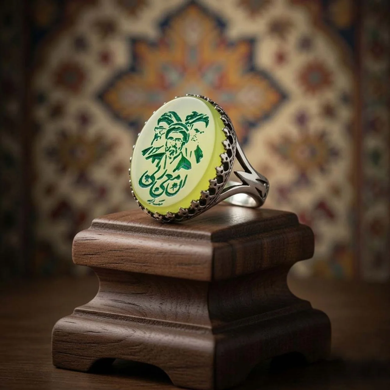 انگشتر نقره عقیق مردانه ملک زیور طرح رهبری مدل حکاکی ان مع ربی کد 477 102993580