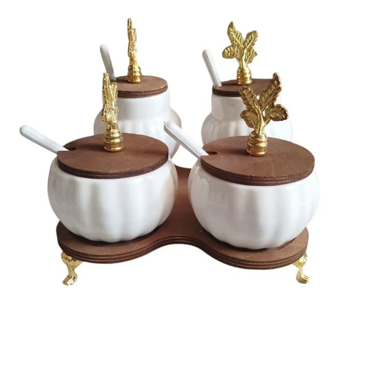 رنگ: عسلی