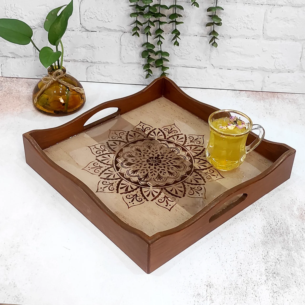 سینی چوبی رزینی طرح هزارنقش 102759394