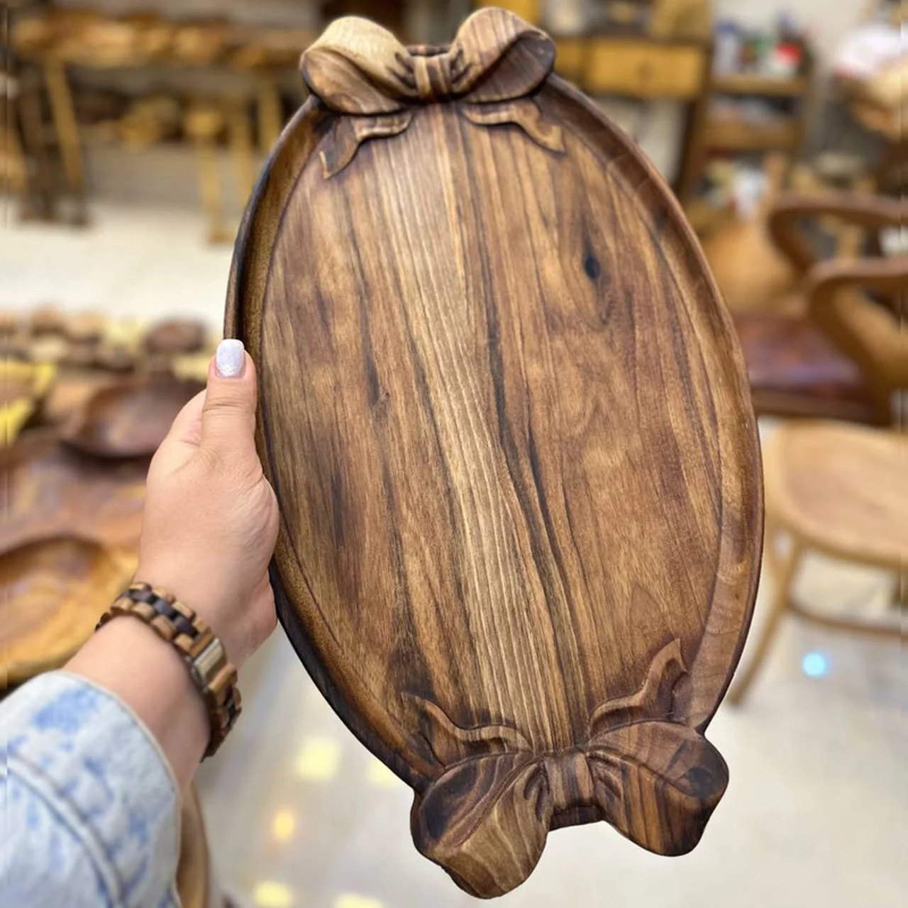 سینی چوبی مدل پاپیونی 102759334