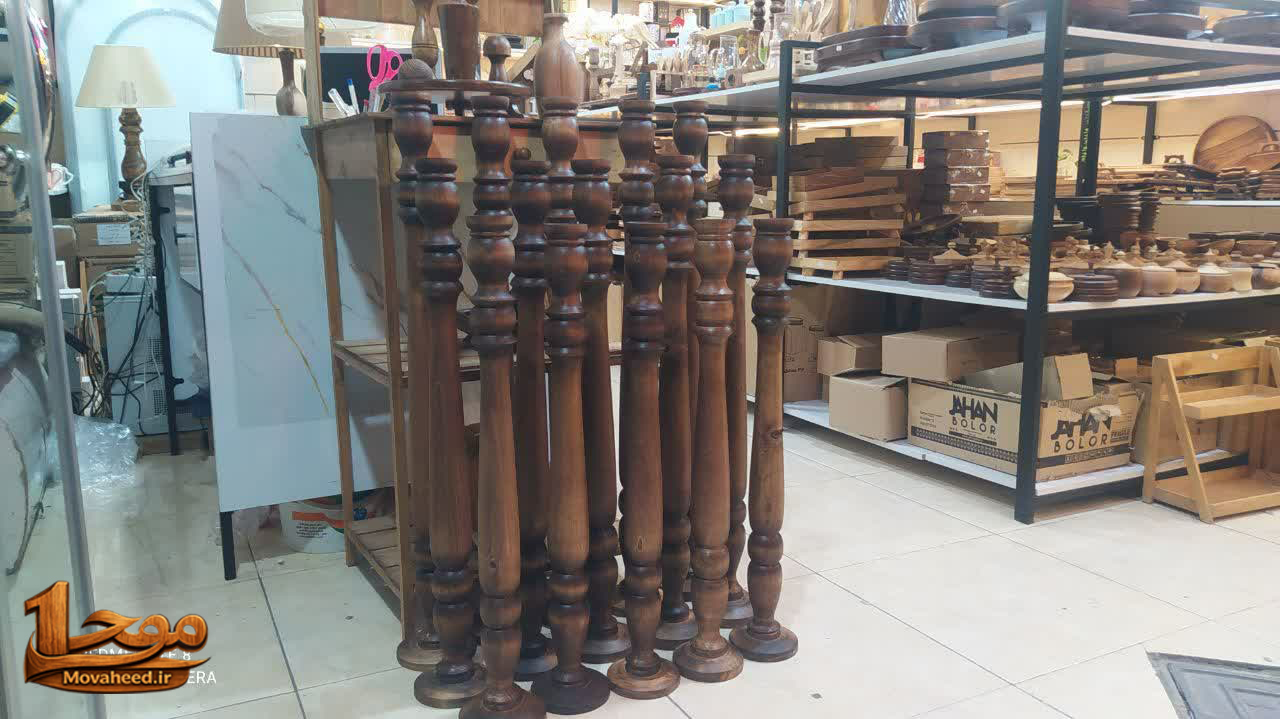 شمعدان چوبی