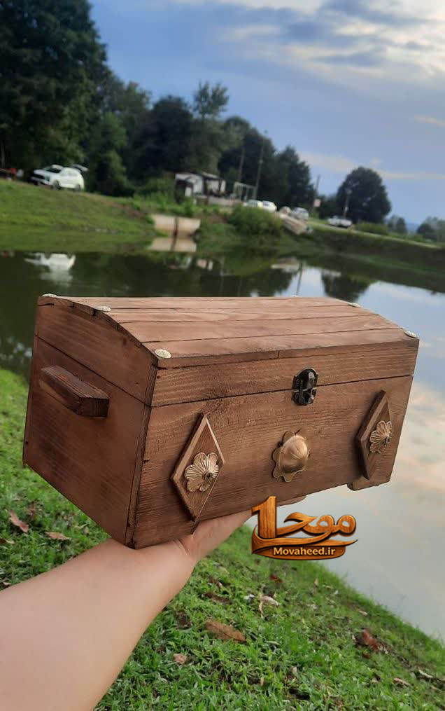 باکس چوبی