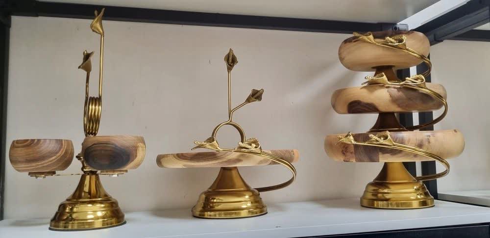 شیرینی خوری چوبی