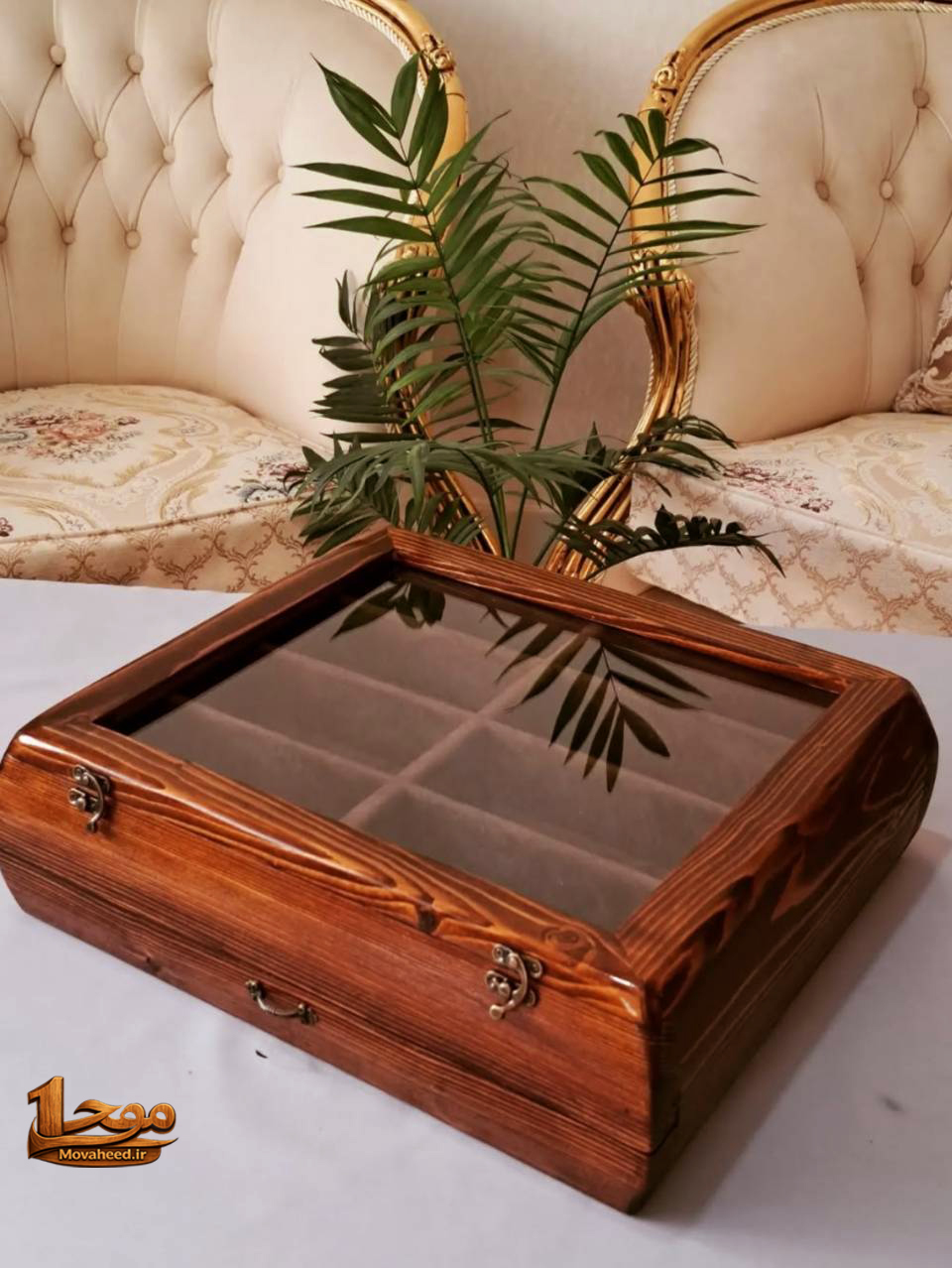 باکس چوبی با قفل