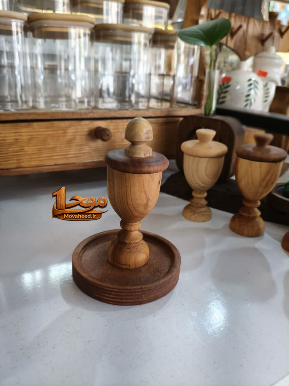 شکلات خوری چوبی