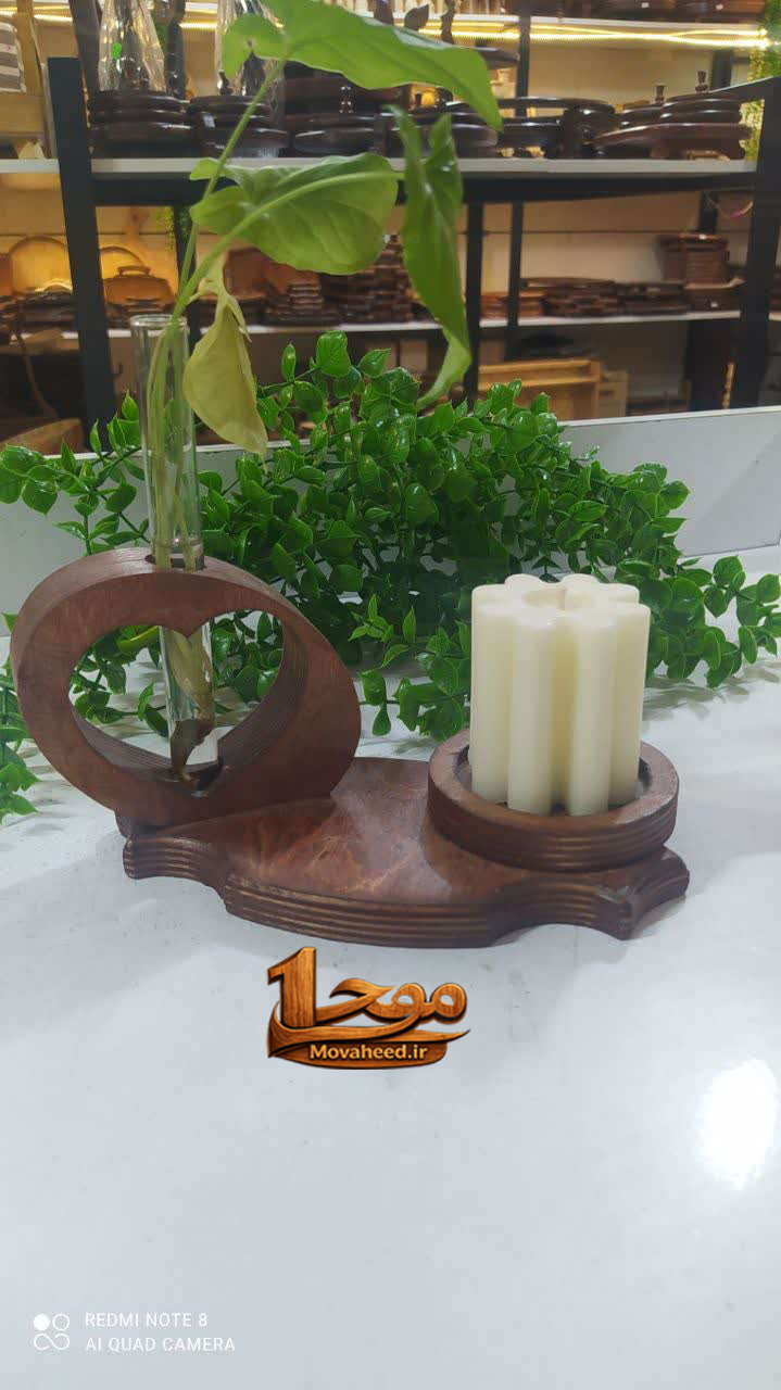 گلدان و شمعدان چوبی