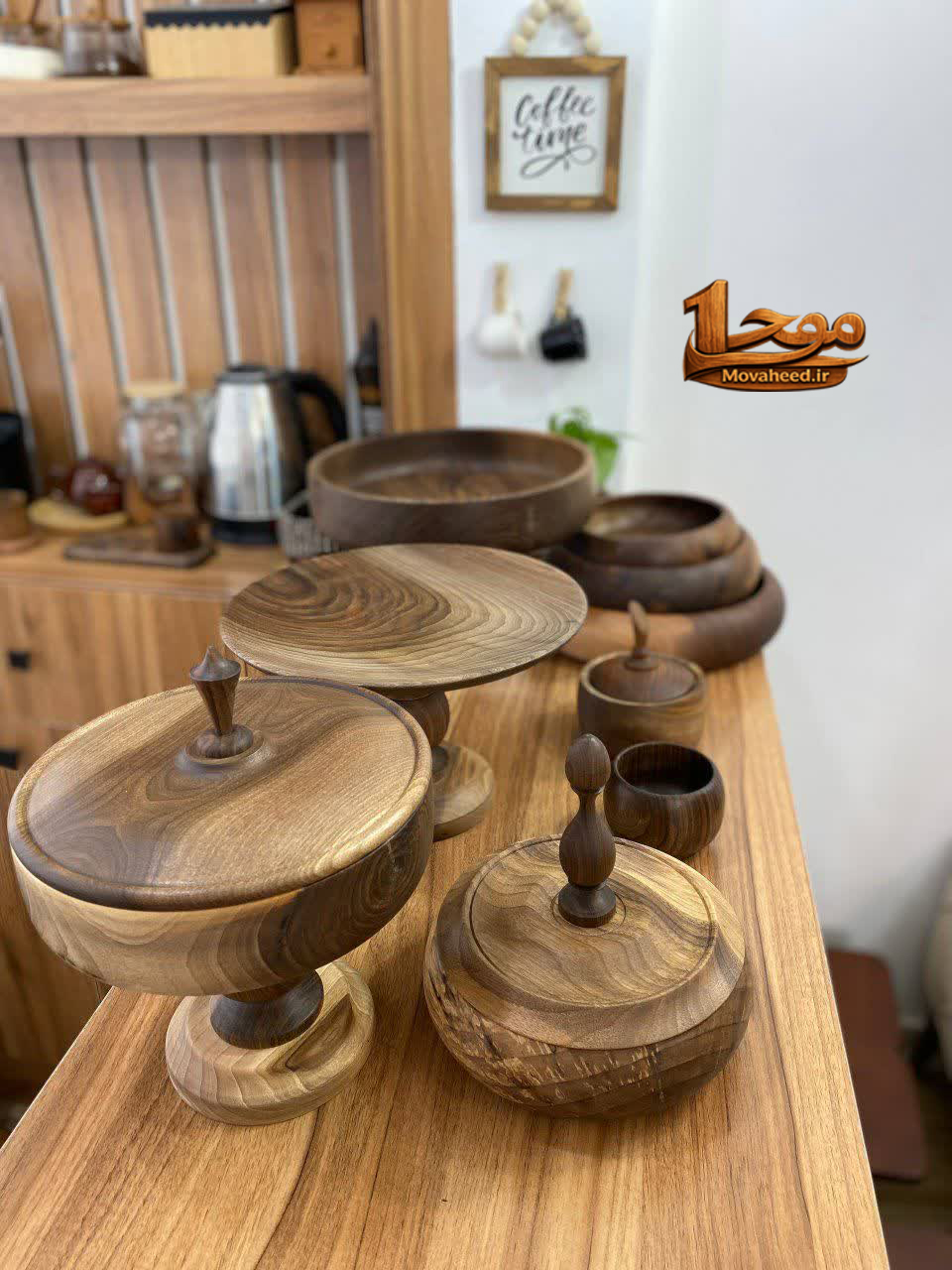 شکلات خوری چوبی