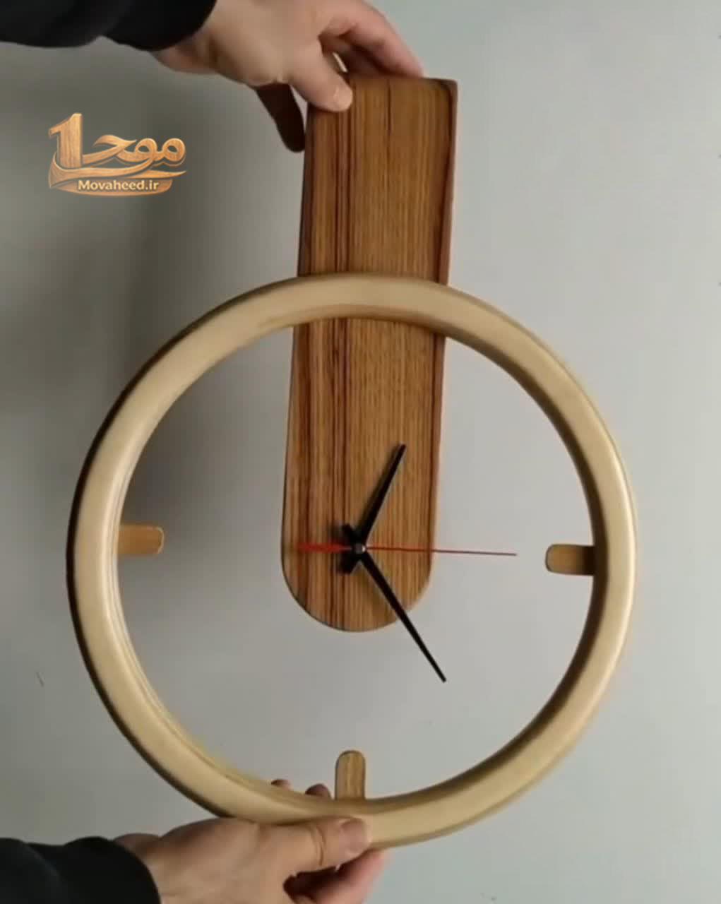 ساعت تمام چوب اقتصادی