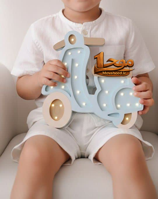 عروسک چوبی دلخواه و تم دلخواه کودک با اسم کودک چراغدار